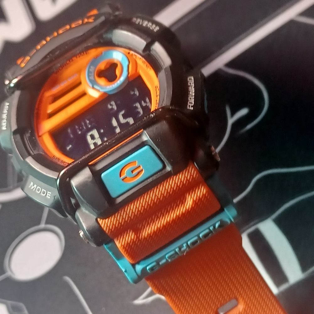 CASIO G-SHOCK GD400DN - Picture 4 of 12